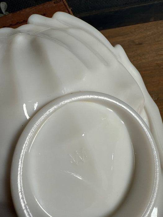 Milk Glass Giving hands Westmoreland WG in White with grapes | Open Hand trinket or soap dish
