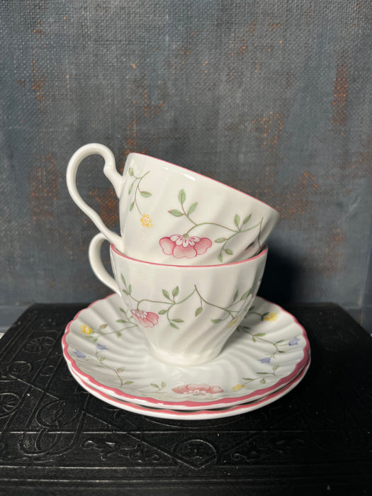 Summer Chintz Set of 2 Teacups & Saucers | Vintage Johnson Brothers | Fine English Tableware