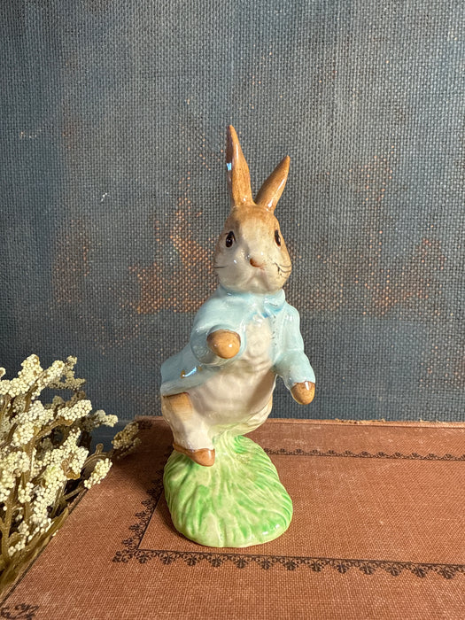 Beatrix Potter Vintage 1948 Peter Rabbit Beswick England Warne & Co Figurine