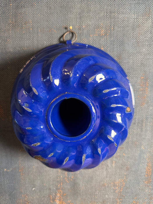 Antique Cobalt Blue Enamel Cake Mold |  Kugelhopf Bundt Pan