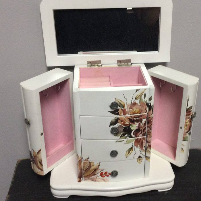 White Jewelry Box with flowers