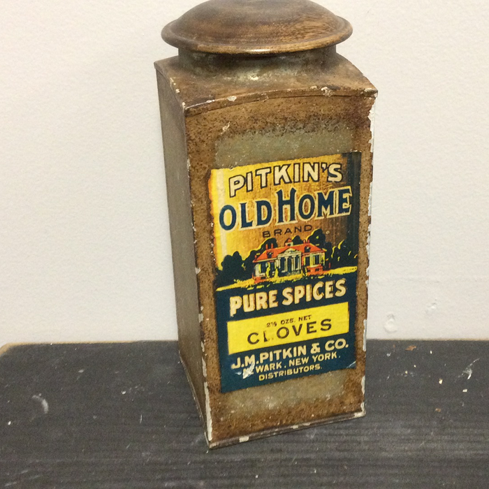 Old home decorative tin